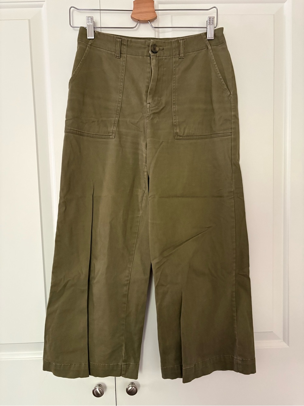 Forever 21 Olive Green Wide-Leg Utility Culottes